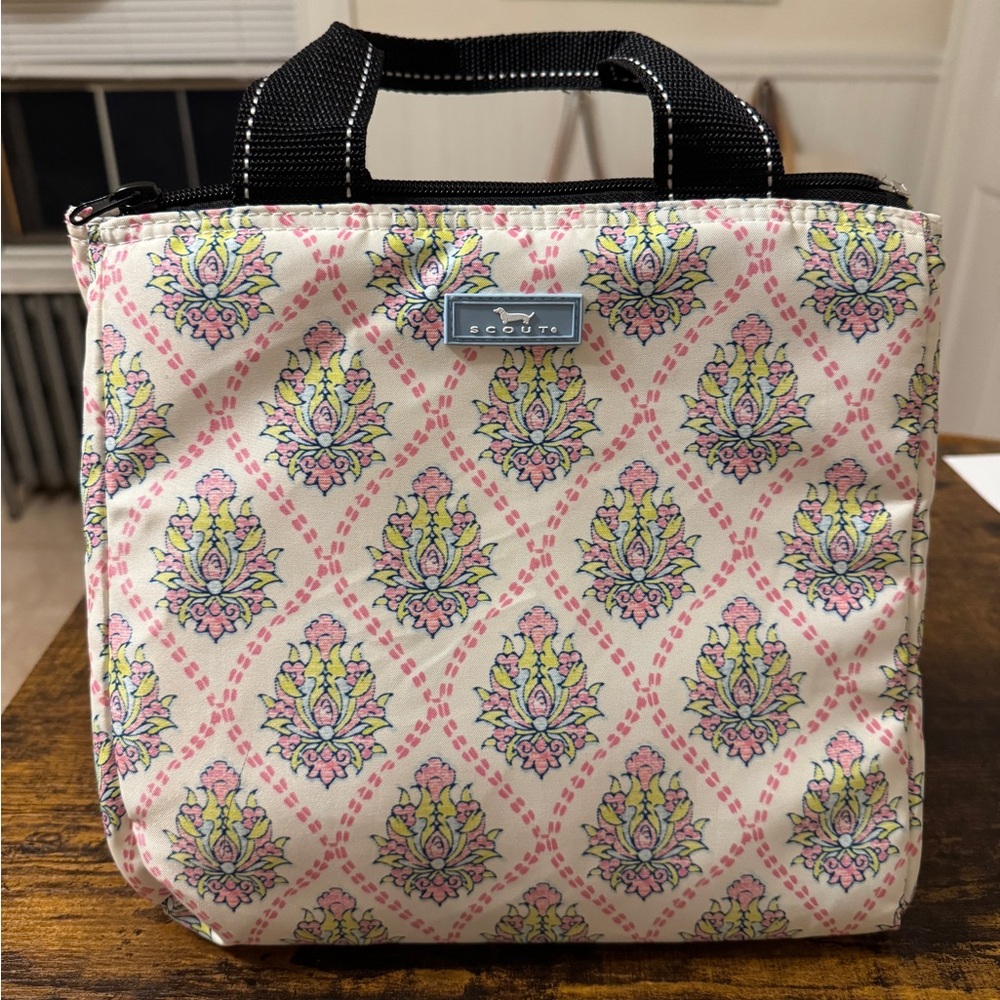 SCOUT Eloise Lunch Bag